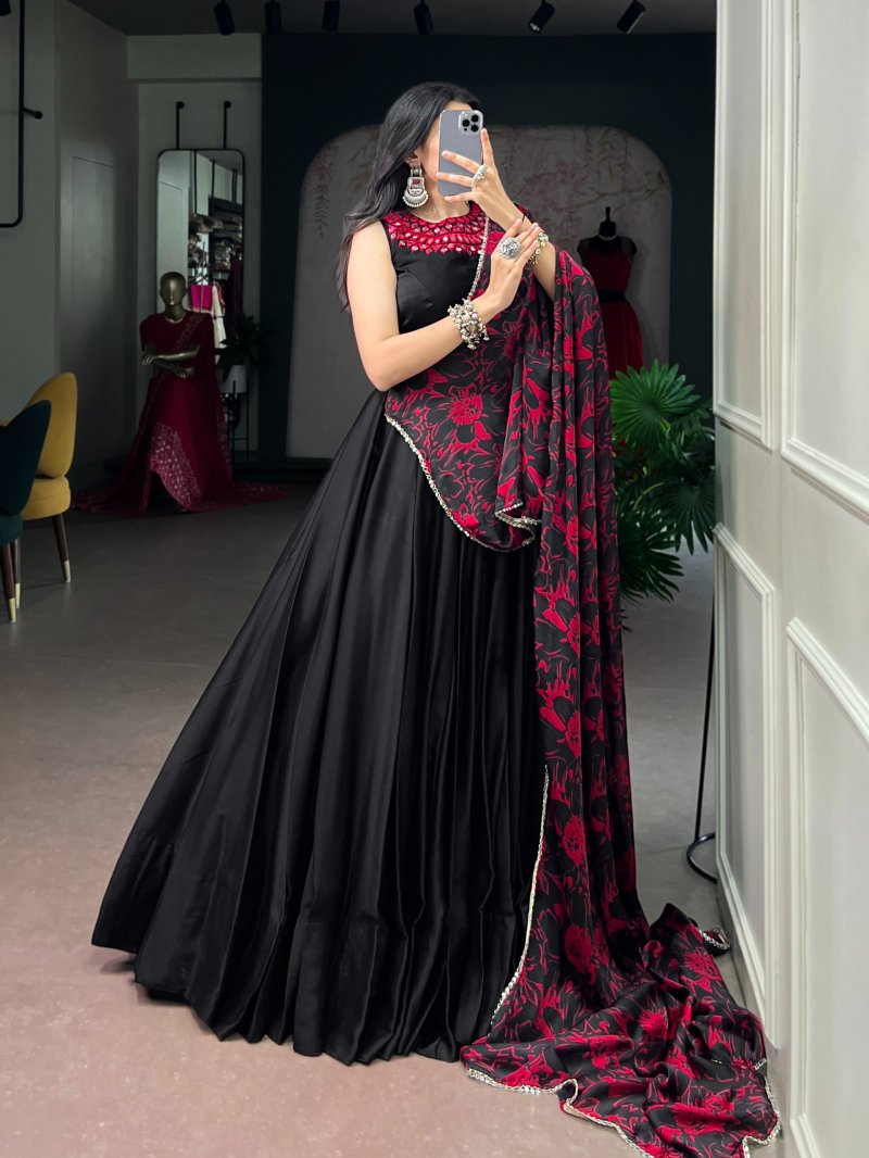 Lnb1736 Monga Silk Real Mirror Work Chaniya Choli